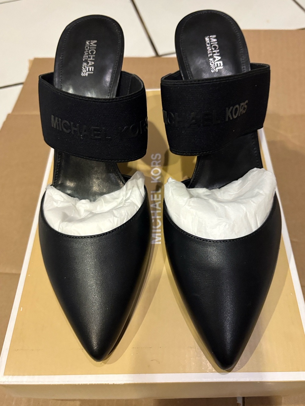 NWT Michael Kors Black Leather Pointed Toe Michael Kors Logo Strap Mules
